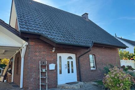 Einfamilienhaus - 550.000,00&nbsp;EUR Kaufpreis, ca.&nbsp; 126,00&nbsp;m&sup2; in Leopoldshöhe (PLZ: 33818)