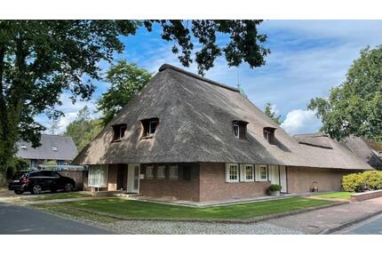 Reetgedeckte Stadtvilla mit Garten – 45 Min. von Hamburg & Bremen - Rotenburg (Wümme)