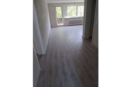 Wohnung zum Mieten in Duisburg 648,00 € 81.07 m²