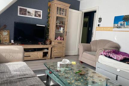 Voll möbelierte 3 Zimmer-Wohnung in Gröpelingen (Untermiete) - Bremen Burglesum