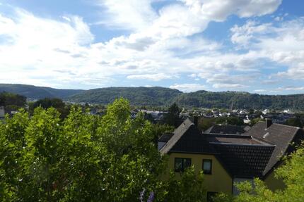 Panoramablick - Schöne Dachgeschoßwohnung mit Balkon+ Dachterrasse Trier-Süd