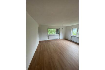 Schöne 2-Zimmer-Wohnung mit Balkon und Gartenmitbenutzung - Frauenau