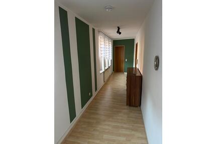 geräumige 2-Raum-Wohnung in zentraler Lage! - Lengenfeld