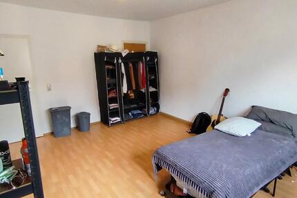 Schönes Zimmer für Studierende in toller WG - Ilmenau