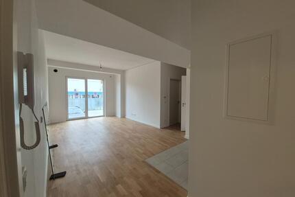 Erstbezug nach Sanierung - Schicke 2-Zimmer mit Balkon und EBK - Magdeburg Leipziger Straße