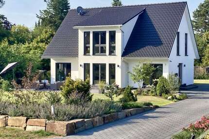 Haus zum Kaufen in Hollenstedt 855.000,00 € 173.69 m²