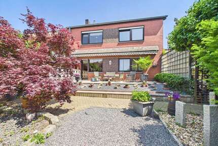 Haus zum Kaufen in Düren 349.500,00 € 168 m²