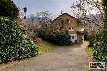 Haus zum Kaufen in Badenweiler 920.000,00 € 277 m²