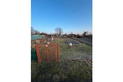 Pachtgarten in Neuruppin 750m2 - 1.400,00&nbsp;EUR Kaltmiete, ca.&nbsp; 0,00&nbsp;m&sup2; in Neuruppin (PLZ: 16816)