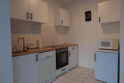 Schlosschemnitz * 3 Zimmer * Einbauküche * Tiefgaragenstellplatz * Frei ab 01.05.2026