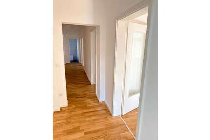Wohnung zum Mieten in Nürnberg 880,48 € 73.19 m²