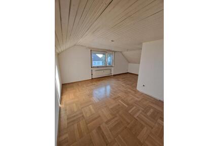 3 Zimmer Wohnung in Leingarten - 800,00&nbsp;EUR Kaltmiete, ca.&nbsp; 60,00&nbsp;m&sup2; in Heilbronn (PLZ: 74080) Böckingen