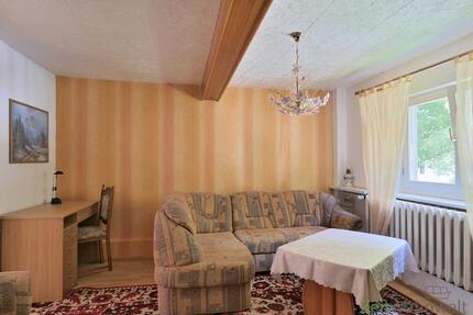 (EF1282_M) Erfurt: Egstedt, kleine möblierte 2-Zimmer-Wohnung, einfacher Standard