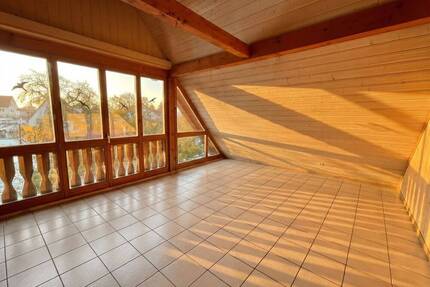 Doppelhaushälfte mit Studio und Garten - Treuchtlingen