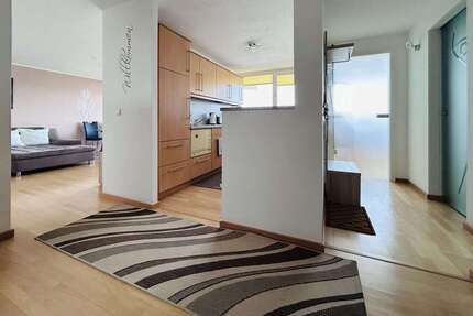 Wohnung zum Kaufen in Unterschleißheim 359.000,00 € 68.3 m²