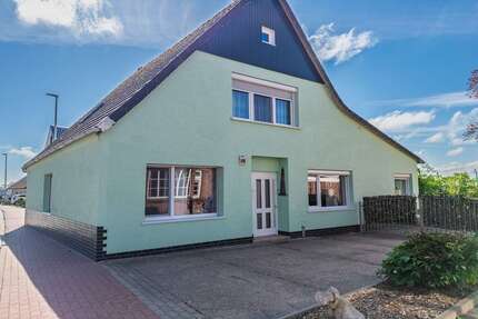 Haus zum Kaufen in Butjadingen 325.000,00 € 159 m²