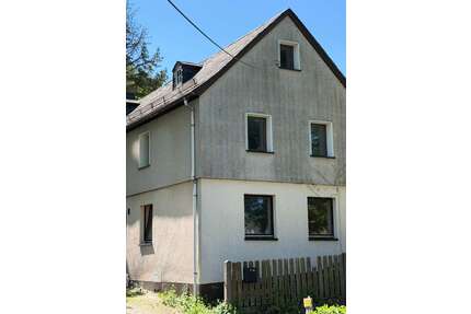 Haus zum Kaufen in Töpen 70.000,00 € 100 m²