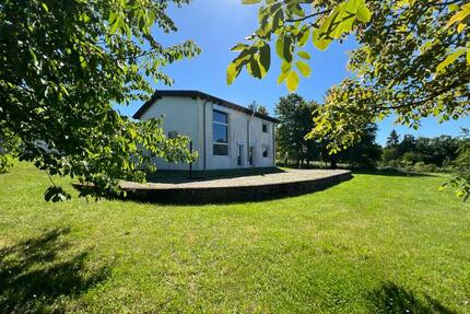 Wohnhaus + über 300 m² HalleWerkstatt – 3.586 m² Grundstück - Battweiler