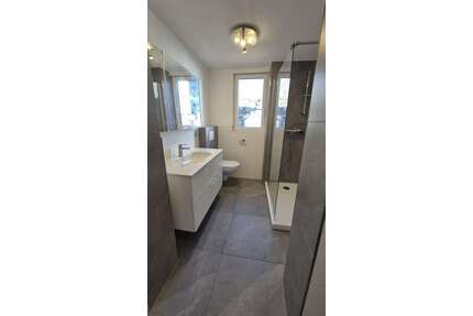 Haus zum Kaufen in Pforzheim 389.000,00 € 155 m²