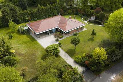 Haus zum Kaufen in Seevetal 1.250.000,00 € 197.6 m²
