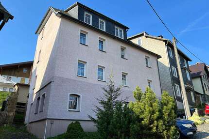 Haus zum Kaufen in Steinach 130.000,00 € 197.34 m²