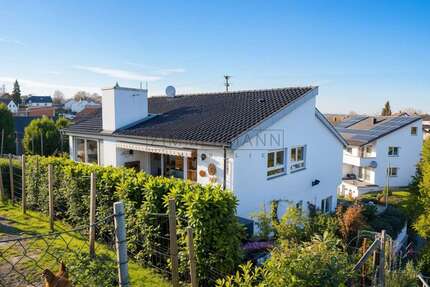 Haus zum Kaufen in Erdmannhausen 860.000,00 € 277 m²