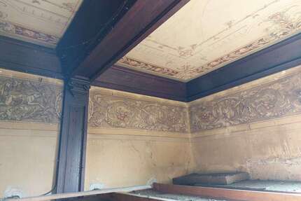 Haus zum Kaufen in Salzatal OT Fienstedt 150.000,00 € 350 m²