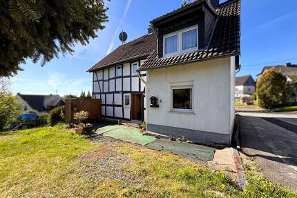 Haus zum Kaufen in Halscheid 125.000,00 € 71 m²