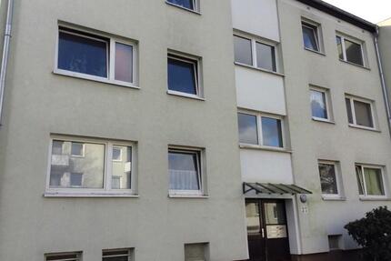Hier lässt es sich aushalten: günstige 3-Zimmer-Wohnung - Bremen Hemelingen