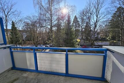 Schöne helle Wohnung in Reichenbrand... (Westbalkon) Wanne... - Chemnitz Rabenstein