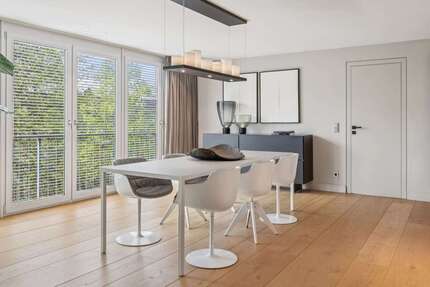 Wohnung zum Kaufen in Düsseldorf-Oberkassel 1.980.000,00 € 238 m²