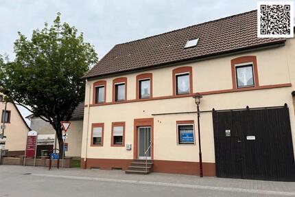 Großzügiges Einfamilienhaus mit 185 m² Wohnfläche zu vermieten - Göllheim