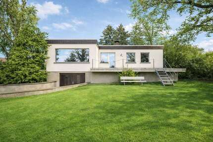 Haus zum Kaufen in Moritzburg 450.000,00 € 108 m²