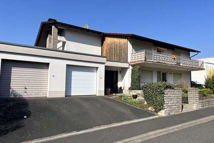 Haus zum Kaufen in Bad Kissingen 325.000,00 € 212 m²