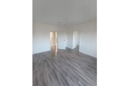 Familienfreundliche 4-Zimmer-Wohnung in Bitterfeld-Wolfen