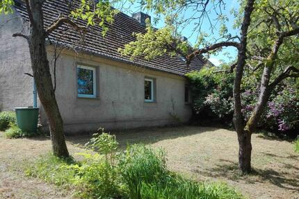 Haus und großes Grundstück in Randlage bei Waren (Müritz) - Grabowhöfe