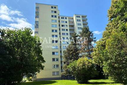 Charmante 2-Zimmer-Wohnung mit Loggia - Steinbach