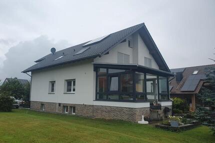 attraktive 4-Zimmer-Wohnung mit gehobener Innenausstattung - Reinhardshagen