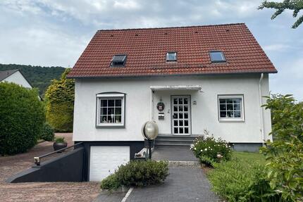 Einfamilienhaus - 395.000,00&nbsp;EUR Kaufpreis, ca.&nbsp; 145,00&nbsp;m&sup2; in Springe (PLZ: 31832)