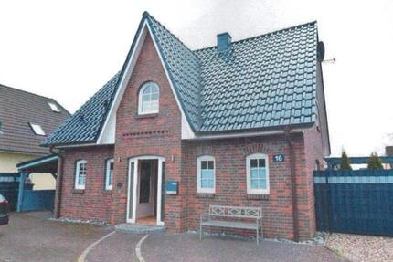 Einfamilienhaus in ruhiger Lage mit Kamin - Lüdersdorf