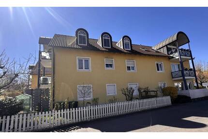 Helle 2 Zi. Wohnung mit schönem Balkon in ruhiger Lage - Würzburg Versbach