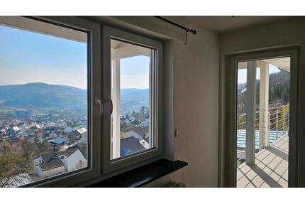 Charmante 2-Zimmer-Küche-Bad-EG-Wohnung mit Traumblick-53qm - Morschen