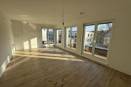 TOP! 2-Zi-DG-Wohnung! Niedrigenergie Haus, ruhige Lage, Terrasse, 10 Min. zur S-Bahn. Erstbezug! - Berlin Treptow-Köpenick