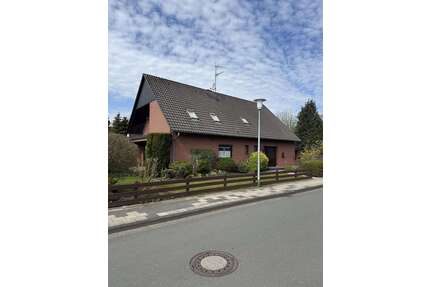 Haus zum Kaufen in Großenkneten 395.000,00 € 211 m²