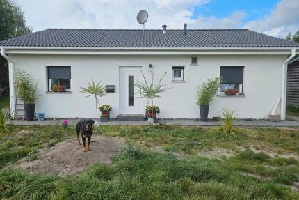 Ebenerdiges Einfamilienhaus - 320.000,00&nbsp;EUR Kaufpreis, ca.&nbsp; 82,00&nbsp;m&sup2; in Jembke (PLZ: 38477)