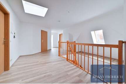 Wohnung zum Mieten in Zwickau 483,00 € 96.57 m²
