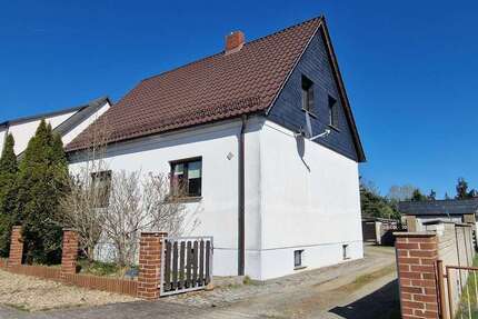 Haus zum Kaufen in Plessa 130.000,00 € 140 m²