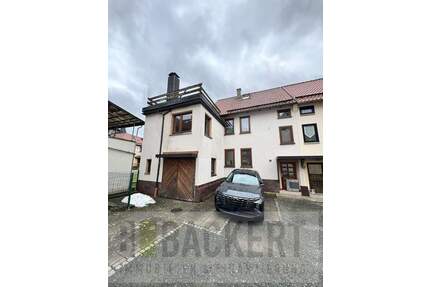 Teilentkernte Doppelhaushälfte sucht neuen Besitzer - Floh-Seligenthal