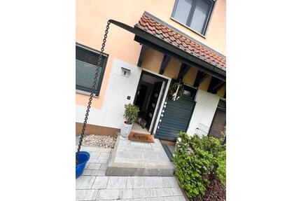 Kernsanierte Doppelhaushälfte zum Kauf provisionsfrei - Roth