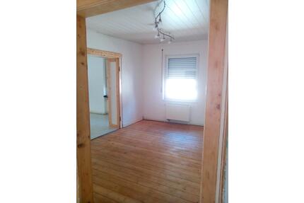 3 Zimmer Wohnung in Dierdorf - 550,00&nbsp;EUR Kaltmiete, ca.&nbsp; 100,00&nbsp;m&sup2; in Dierdorf (PLZ: 56269)